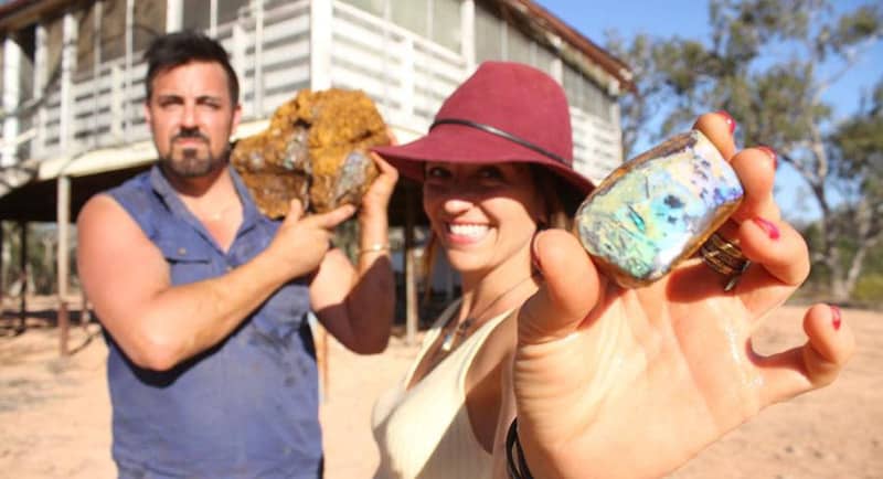 overholdelse Orator snatch Outback Opal Hunters returns to Discovery for season eight