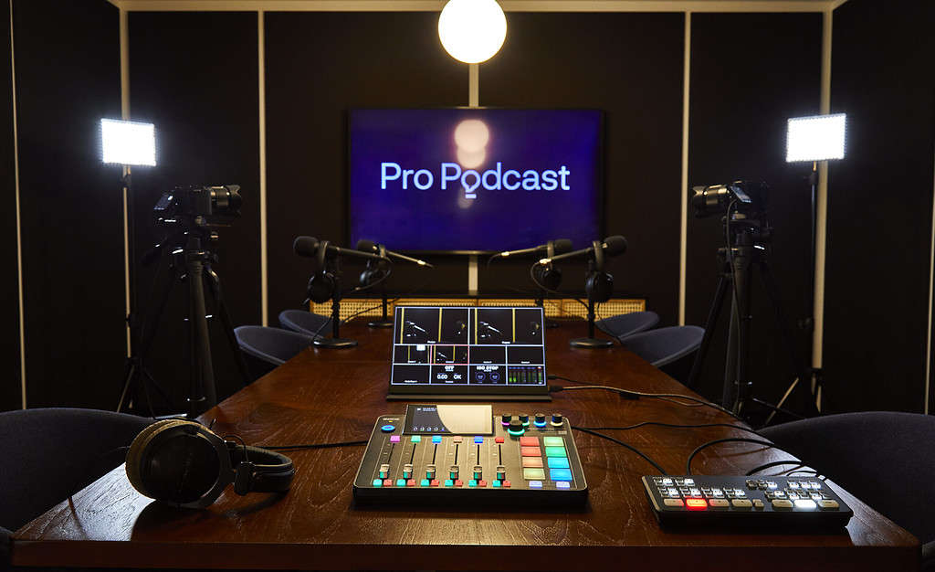 Pro Podcast Studio
