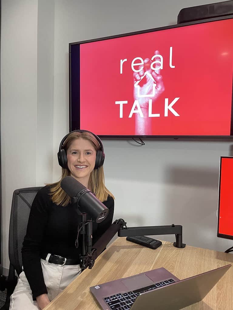 Real Talk Host Alice Piper pro podcast